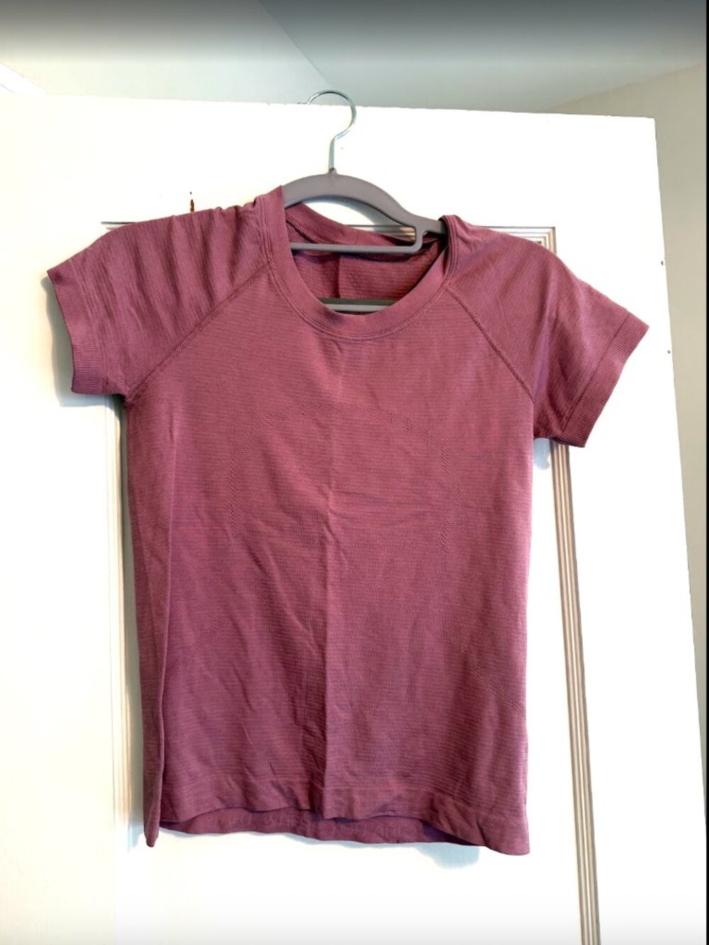 Swiftly Tech Short Sleeve Waist Length
